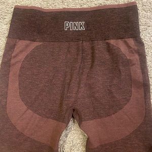 VS PINK SEAMLESS LEGGINGS